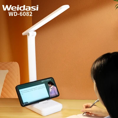 چراغ مطالعه WD-6082Q دارای منبع نور LED
